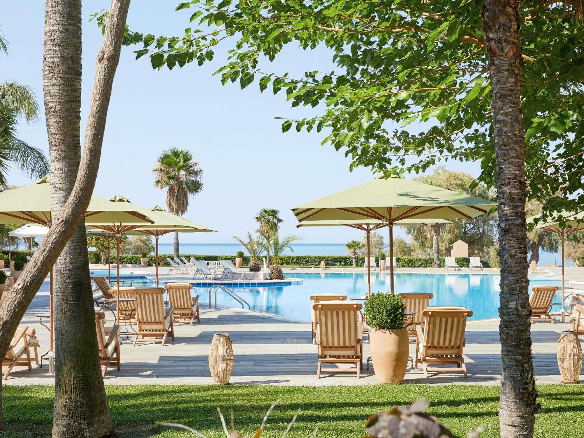 Grecotel Filoxenia Hotel Kalamata Exterior photo