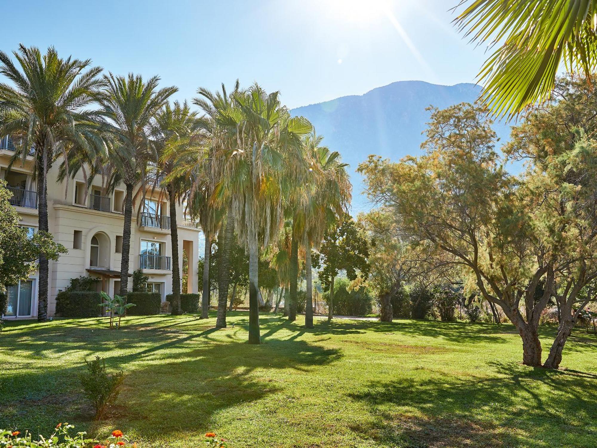 Grecotel Filoxenia Hotel Kalamata Exterior photo