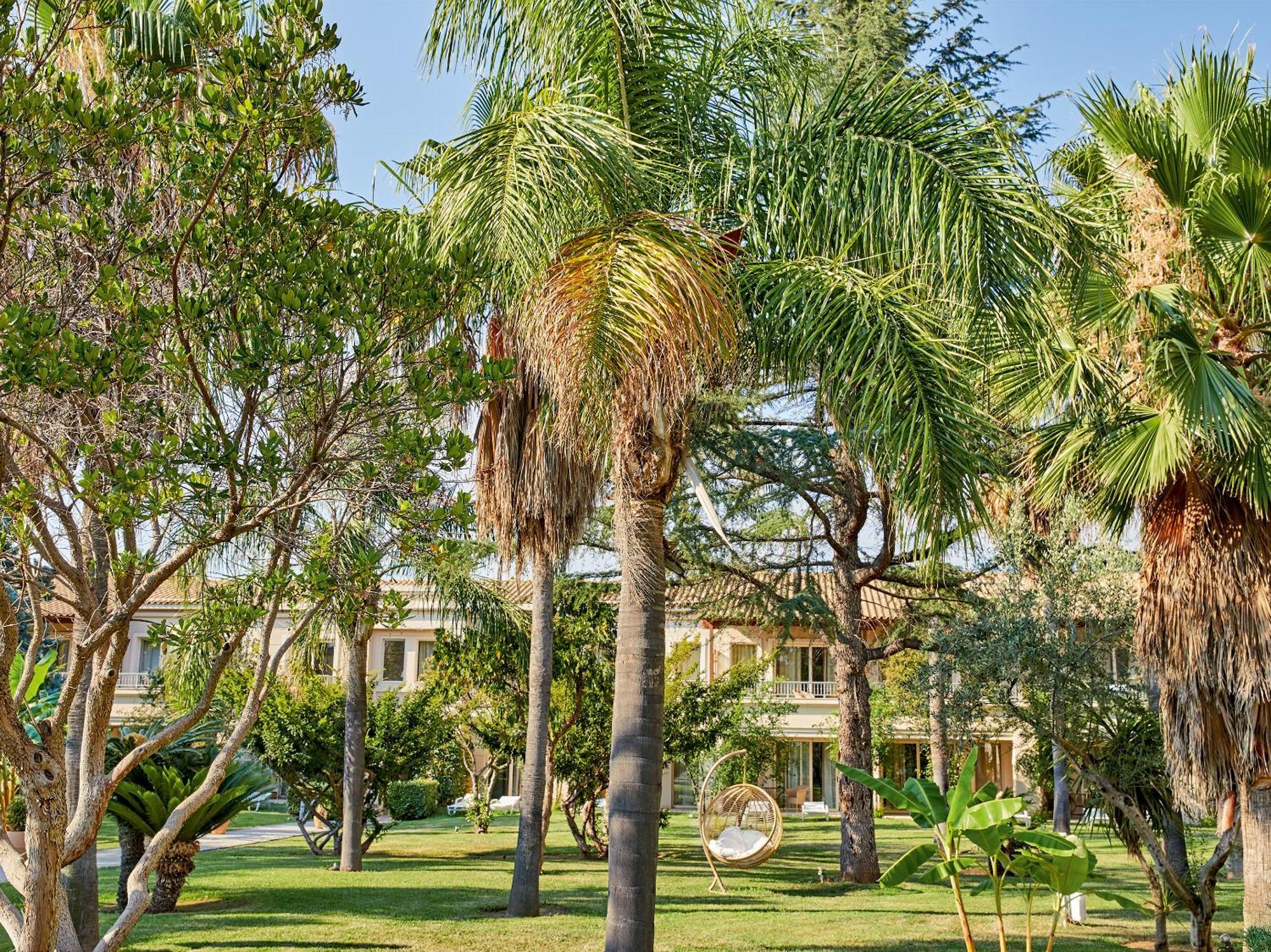 Grecotel Filoxenia Hotel Kalamata Exterior photo